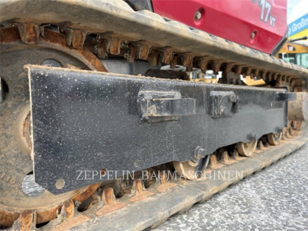 Yanmar SV17 Гусеничні екскаватори