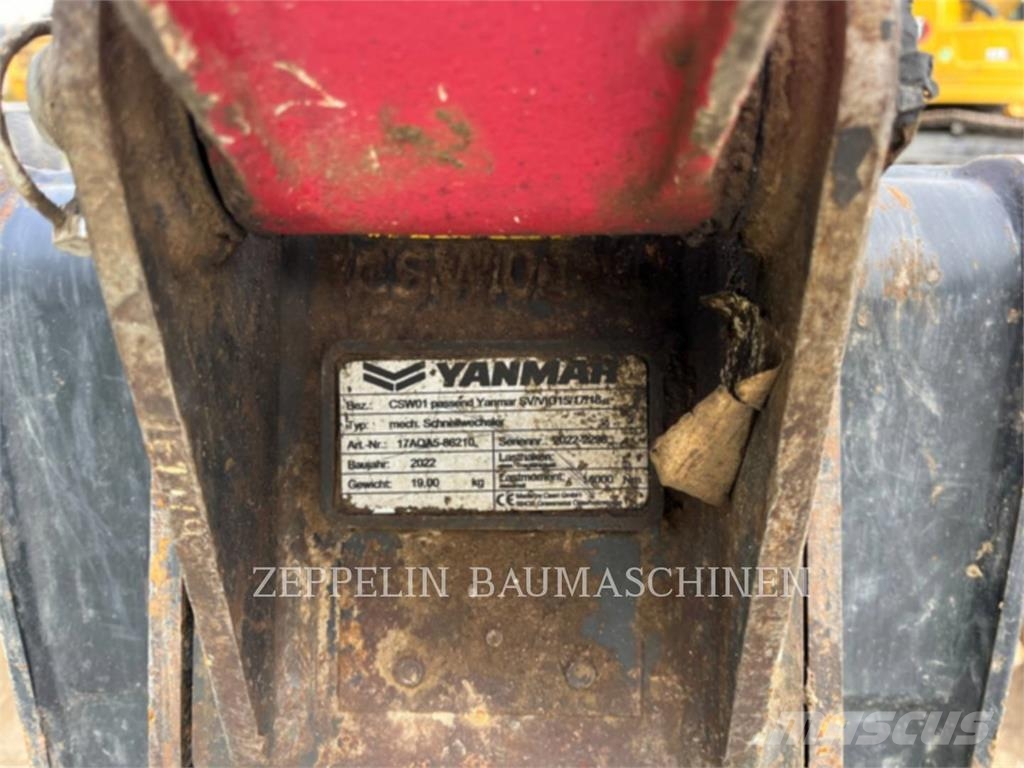 Yanmar SV17 Гусеничні екскаватори