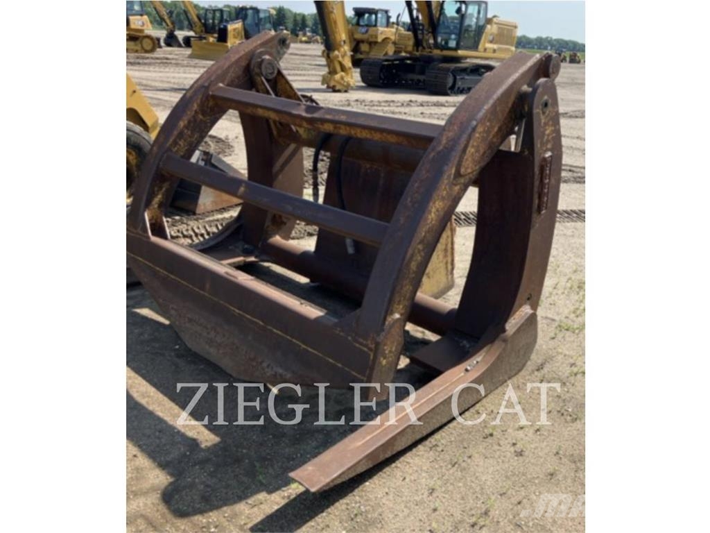 YOUNG 938-950 WHEEL LOADER FORK HPL Građevinarske viljuške