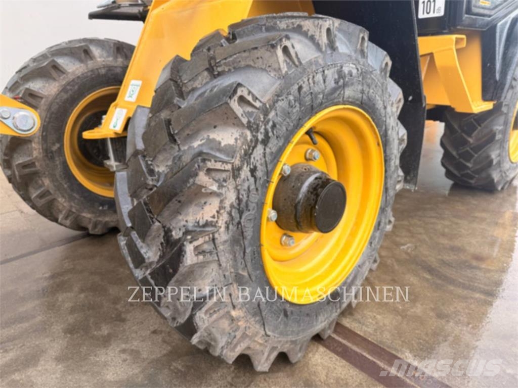 Zeppelin ZL25 Kolesni nakladalci