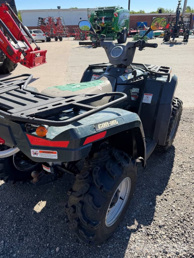 Can-am Outlander 400 مركبات لجميع التضاريس