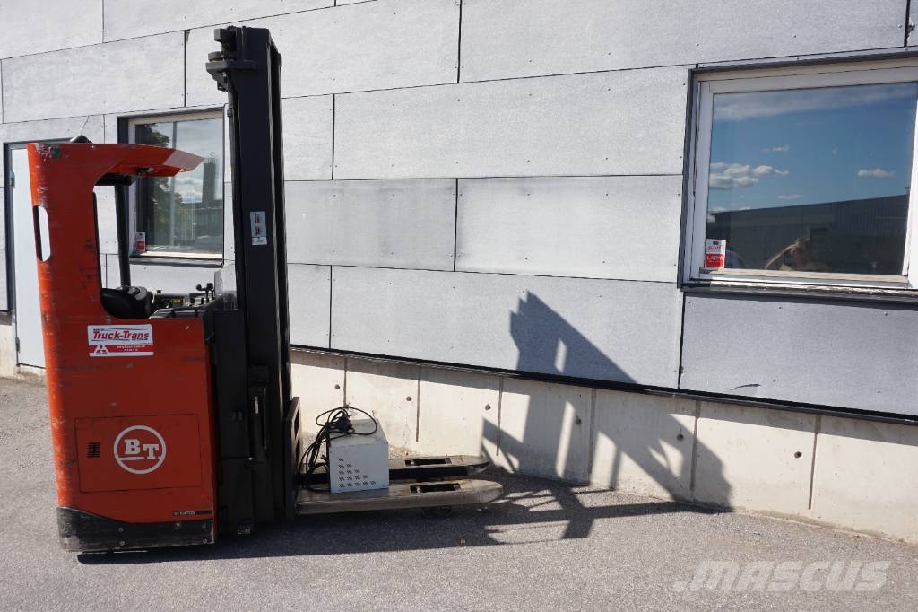 Toyota SRE135L شاحنات مناولة ذاتية الدفع
