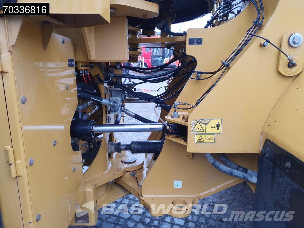 CAT 966 M Wielladers