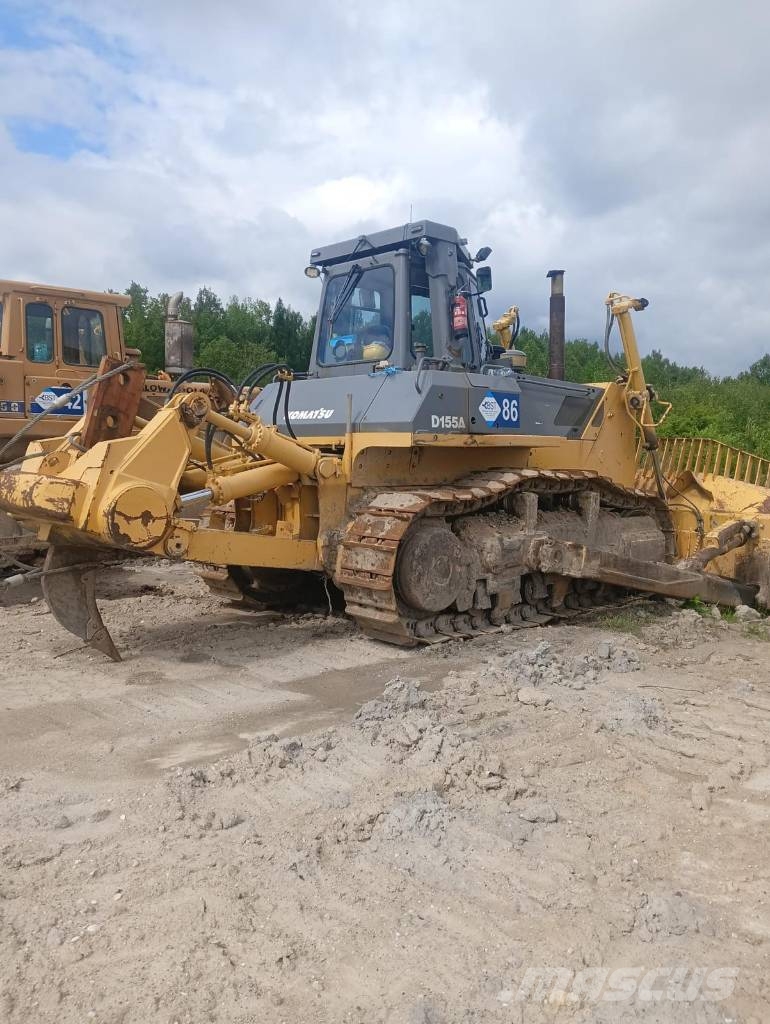 Komatsu D 155 A-3 Crawler dozers