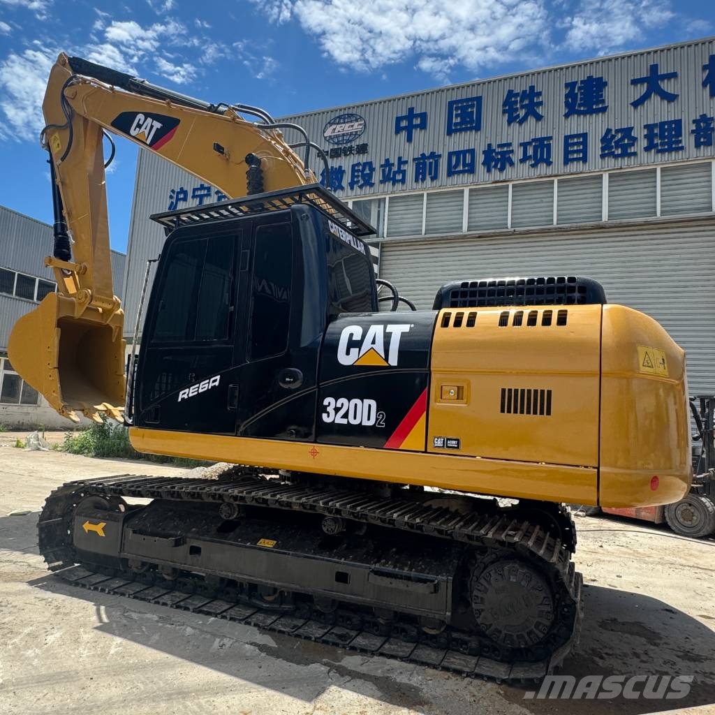CAT 320D2L Bagri goseničarji