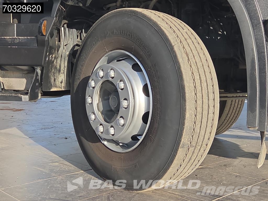 Renault K 380 K 6X4 Grua Palfinger PK18002 EH Mando Suspen 平板式/側卸式卡車