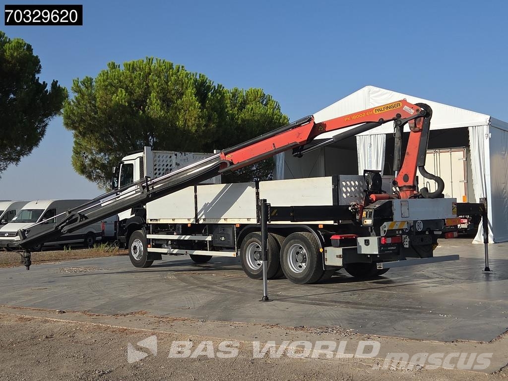 Renault K 380 K 6X4 Grua Palfinger PK18002 EH Mando Suspen شاحنات مسطحة/مفصلية الجوانب