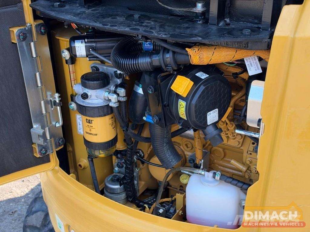 CAT 301.8 Hydraulic quick coupler CW - FULL SERVICE Minigraafmachines < 7t