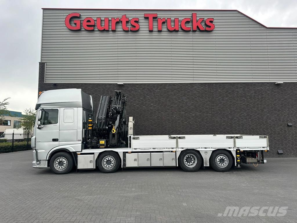 DAF XF 530 8X2+HIAB 1055E-8+JIB 150X-6 KRAAN/KRAN/CRAN Kranen voor alle terreinen
