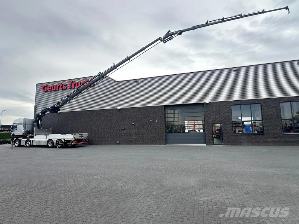 DAF XF 530 8X2+HIAB 1055E-8+JIB 150X-6 KRAAN/KRAN/CRAN Kranen voor alle terreinen