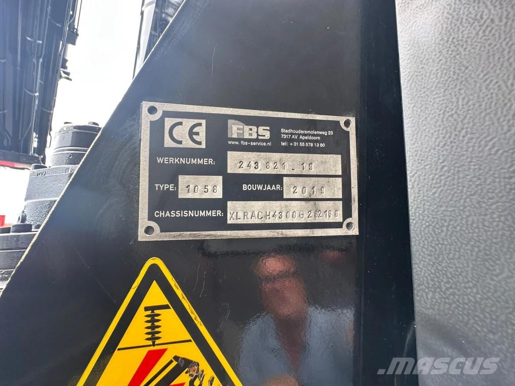 DAF XF 530 8X2+HIAB 1055E-8+JIB 150X-6 KRAAN/KRAN/CRAN Kranen voor alle terreinen