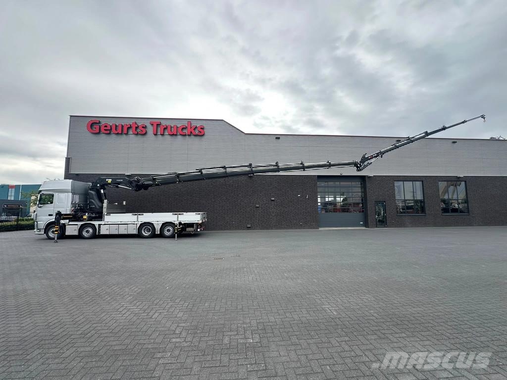DAF XF 530 8X2+HIAB 1055E-8+JIB 150X-6 KRAAN/KRAN/CRAN Kranen voor alle terreinen
