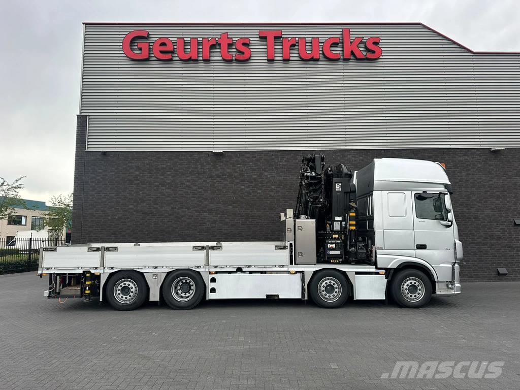 DAF XF 530 8X2+HIAB 1055E-8+JIB 150X-6 KRAAN/KRAN/CRAN Kranen voor alle terreinen