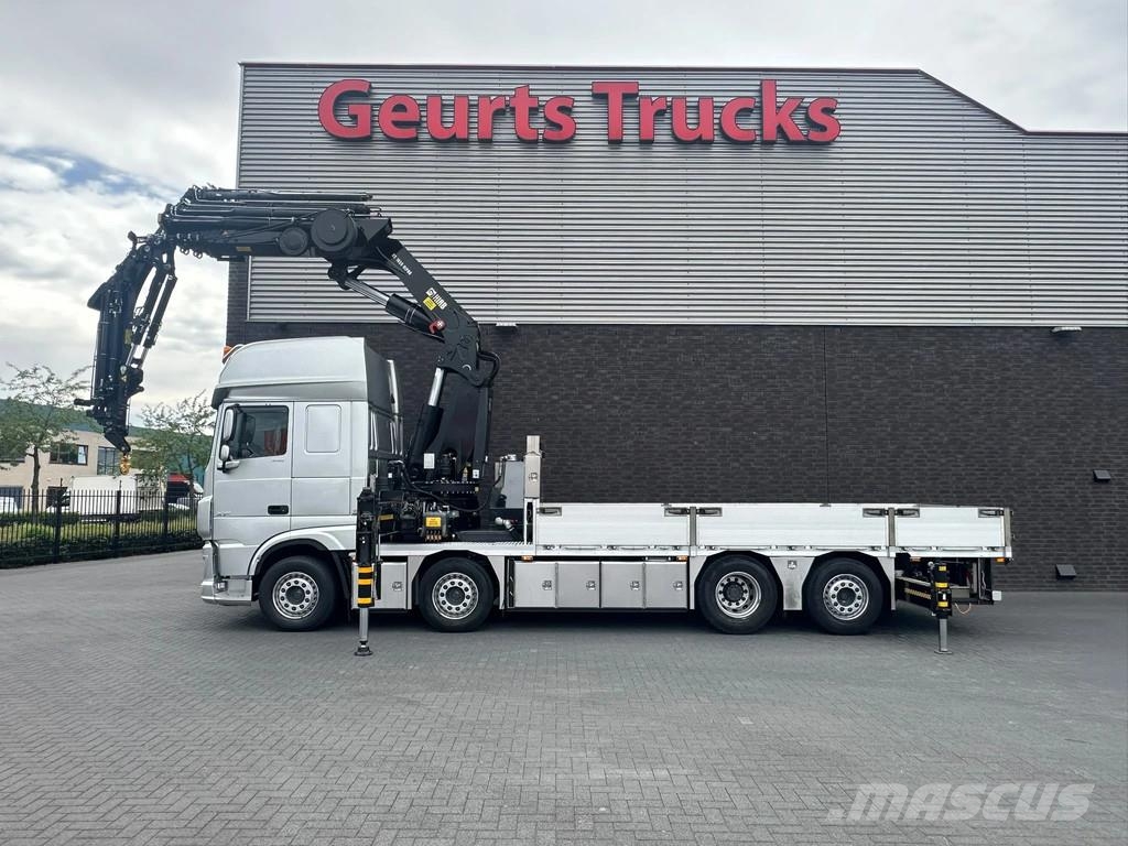 DAF XF 530 8X2+HIAB 1055E-8+JIB 150X-6 KRAAN/KRAN/CRAN Kranen voor alle terreinen