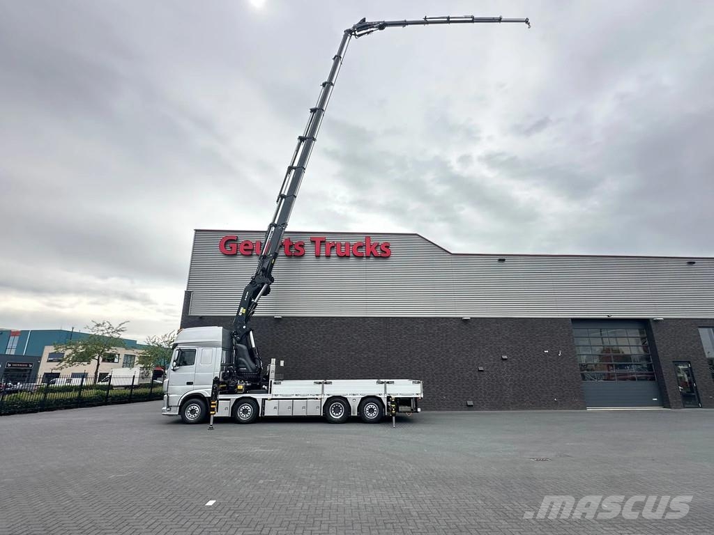 DAF XF 530 8X2+HIAB 1055E-8+JIB 150X-6 KRAAN/KRAN/CRAN Kranen voor alle terreinen