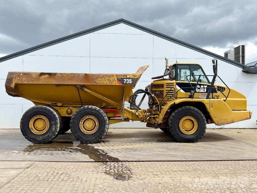 CAT 735 - Automatic Greasing / Camera Dumper - Knickgelenk