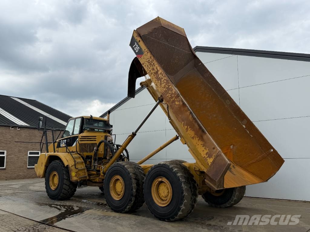CAT 735 - Automatic Greasing / Camera Dumper - Knickgelenk