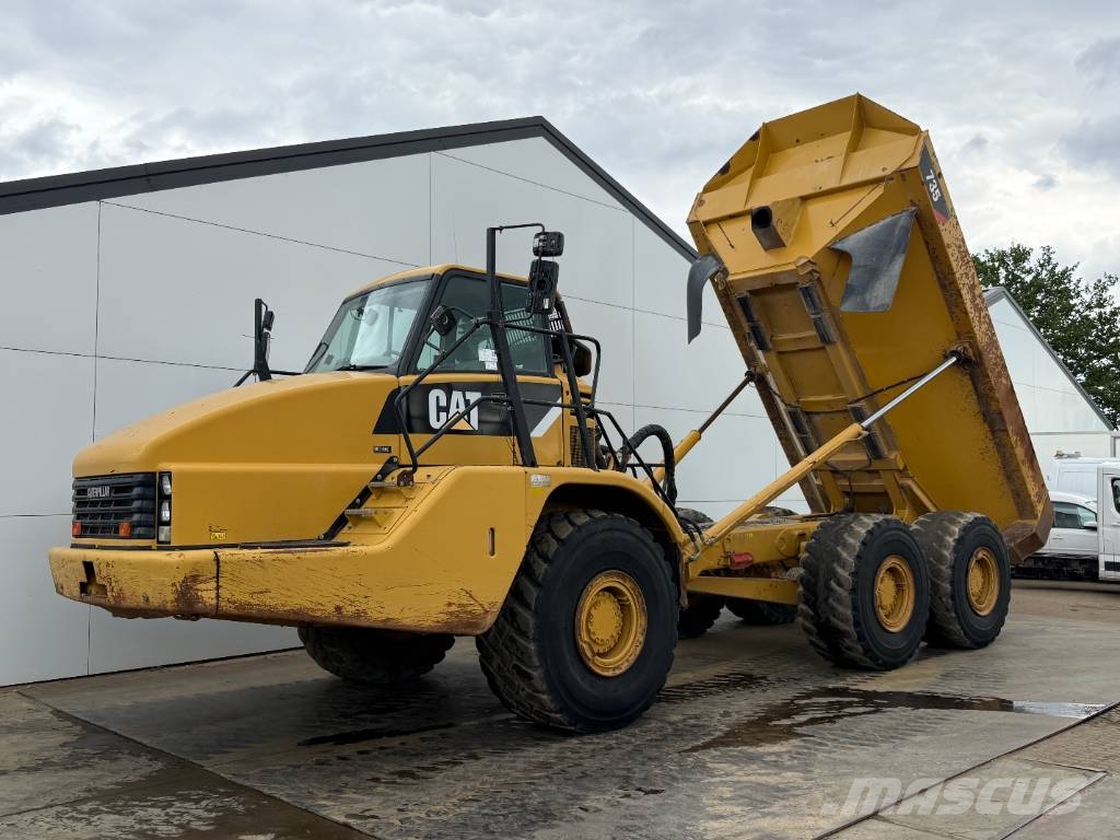 CAT 735 - Automatic Greasing / Camera Dumper - Knickgelenk