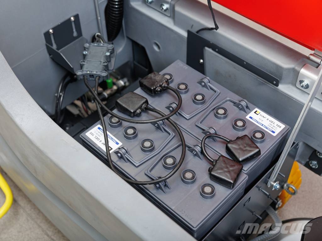Hako Hakomatic B70 TB650 - NEW BATTERIES Skurborsttorkar