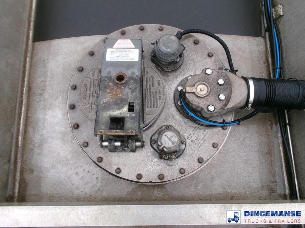 Lakeland Fuel tank alu 42.8 m3 / 6 comp + pump Poluprikolice cisterne
