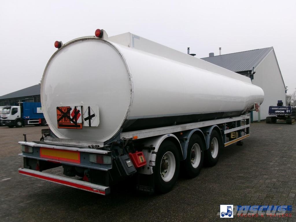 Lakeland Fuel tank alu 42.8 m3 / 6 comp + pump Poluprikolice cisterne