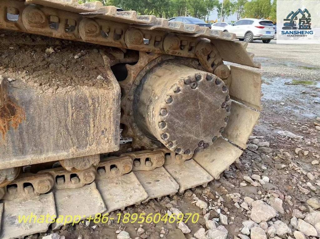 Komatsu PC 220 Bageri guseničari