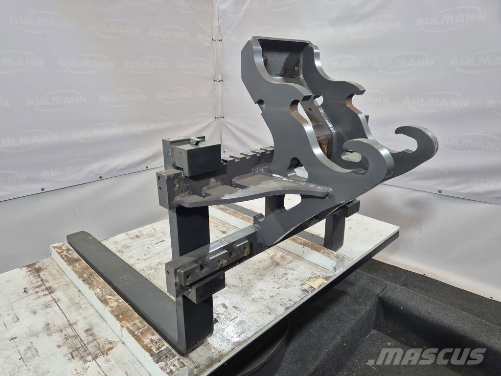 Mecalac Connect Palletvorkinstallatie Gabeln