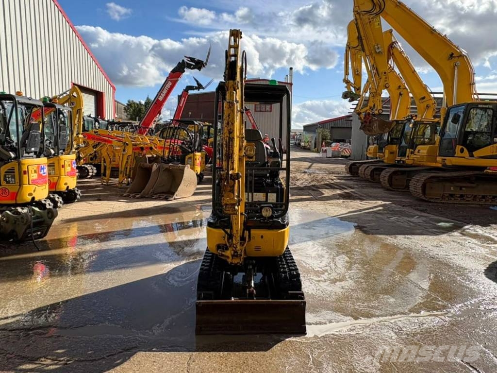 Komatsu PC 14 R-3HS Mini excavators < 7t (Mini diggers)