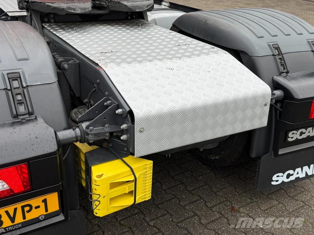 Scania S460 SUPER *445 Tkm* Retarder 2 Tank Full Spoiler Naudoti vilkikai