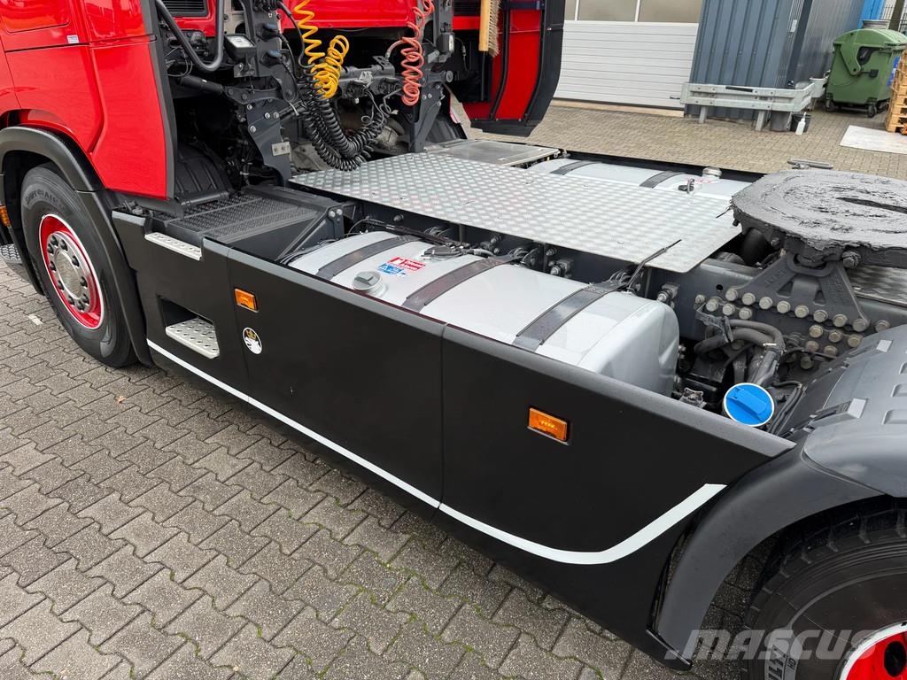 Scania S460 SUPER *445 Tkm* Retarder 2 Tank Full Spoiler Naudoti vilkikai