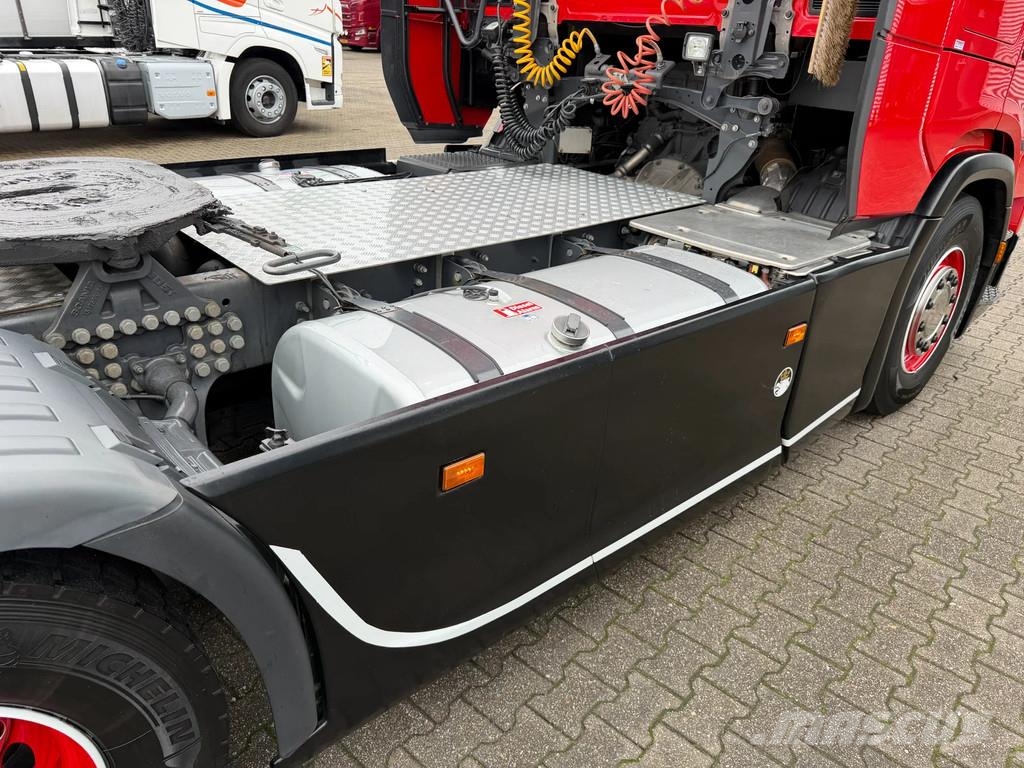 Scania S460 SUPER *Vecto 3* Retarder 2 Tank Full Spoiler Tegljači