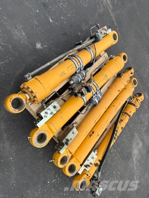 Liebherr A 316 USED HYDRAULIC CYLINDER COMPLET Υδραυλικά