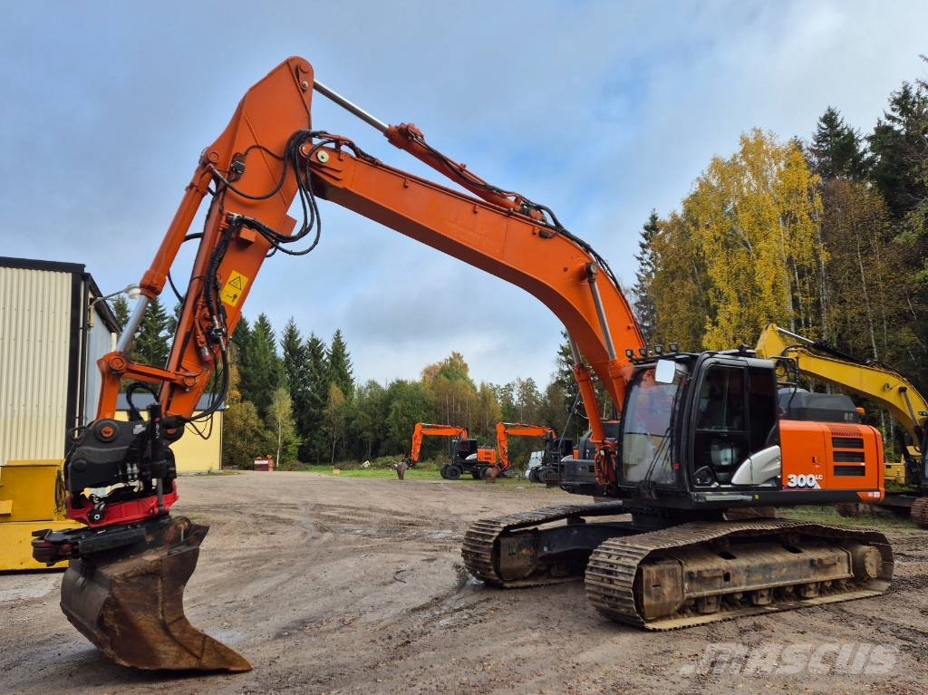 Hitachi ZX 300 LC-6, 2019, ÄLMEBODA, Kronobergs län, Suedia
