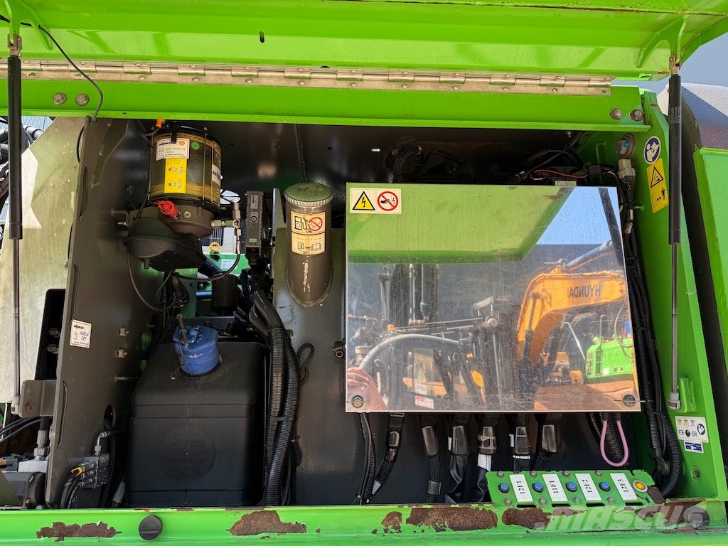 Sennebogen 830 E - 830 ME - 830 M Waste / industry handlers