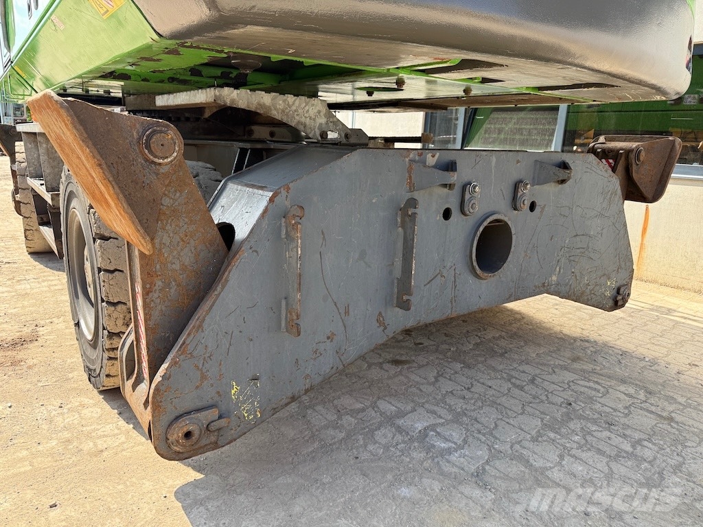 Sennebogen 830 E - 830 ME - 830 M Waste / industry handlers