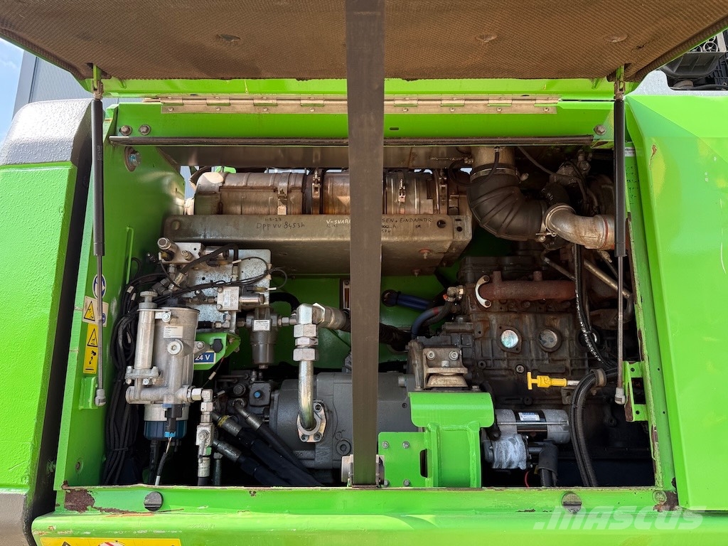 Sennebogen 830 E - 830 ME - 830 M Waste / industry handlers