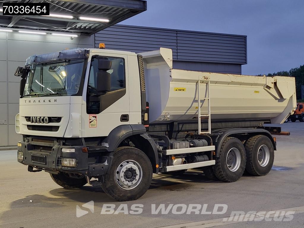 Iveco Trakker 330 6X4 13m3 tipper Steel suspension Big-A Pašizgāzējs