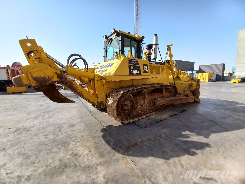 Komatsu D155A-6R (4pcs available for sale in Abu Dhabi) Dozere Beltegående