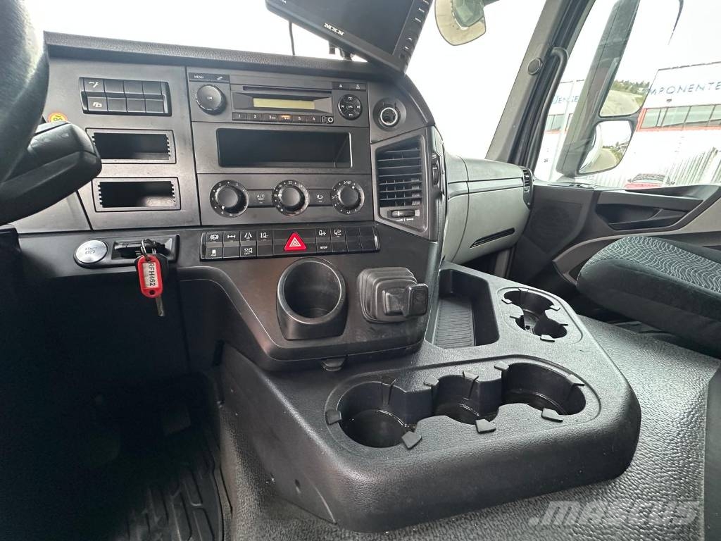 Mercedes-Benz ANTOS 1827 Seria 0877 Furgons