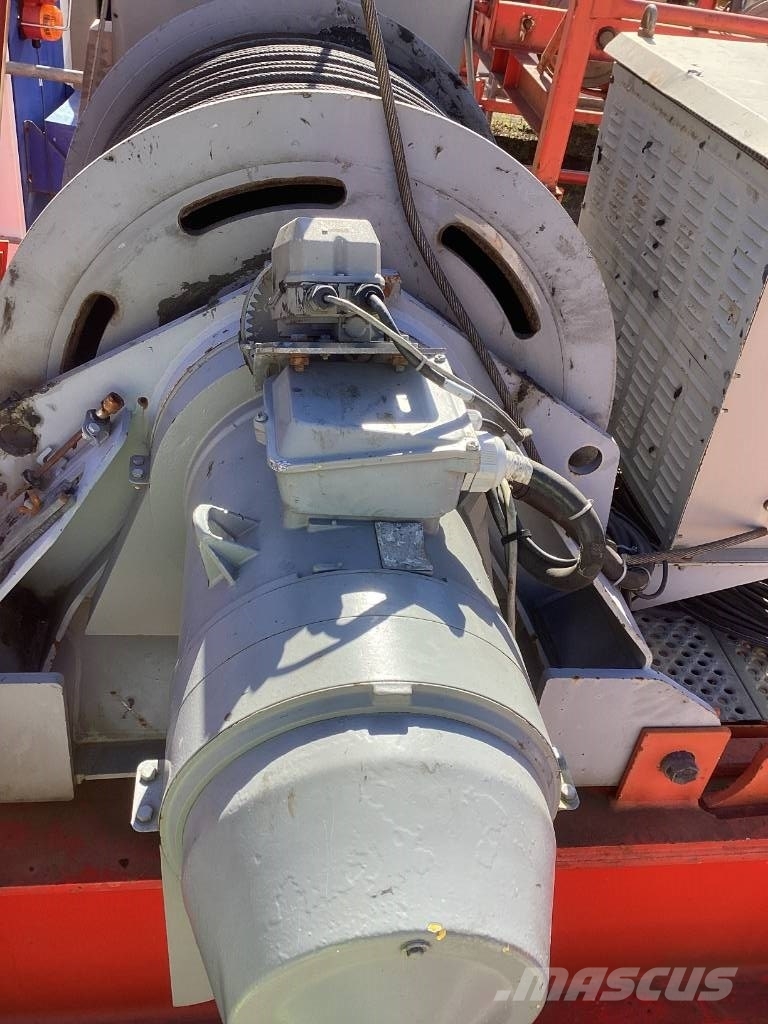 Potain MD265B1 J10 Żurawie wieżowe