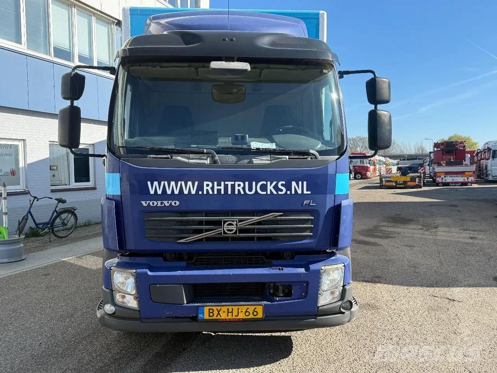 Volvo FE 250 4X2 GESLOTEN BAK + KLEP Camiones con caja de remolque