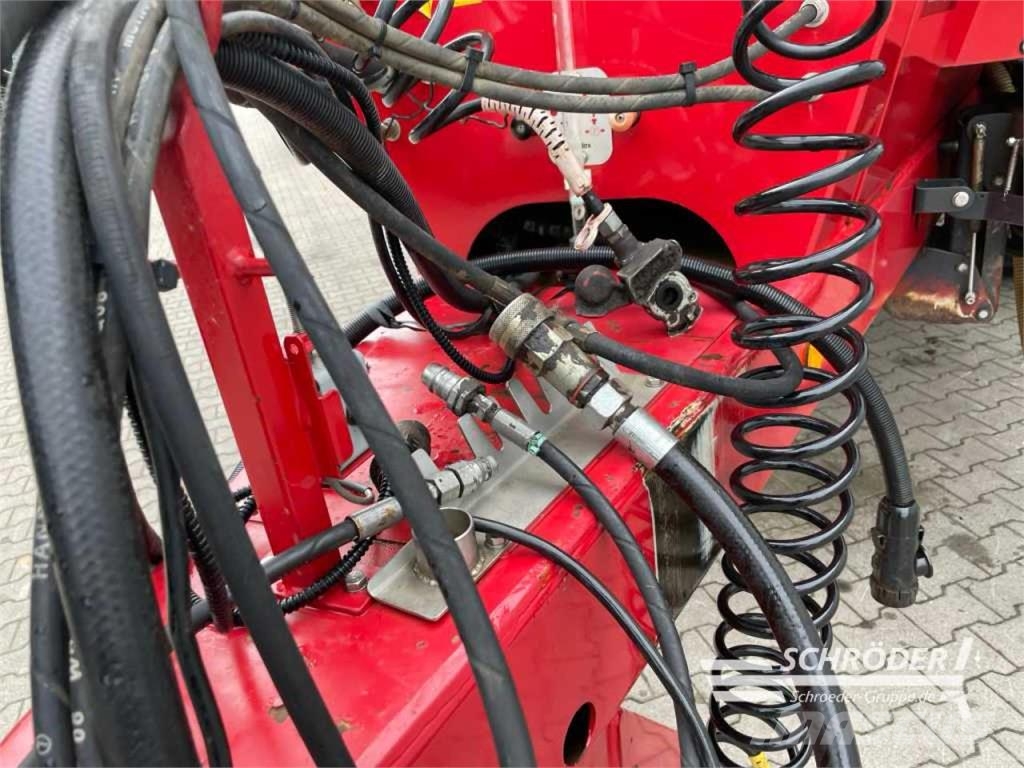 Horsch LEEB GS 6000 الرشاشات