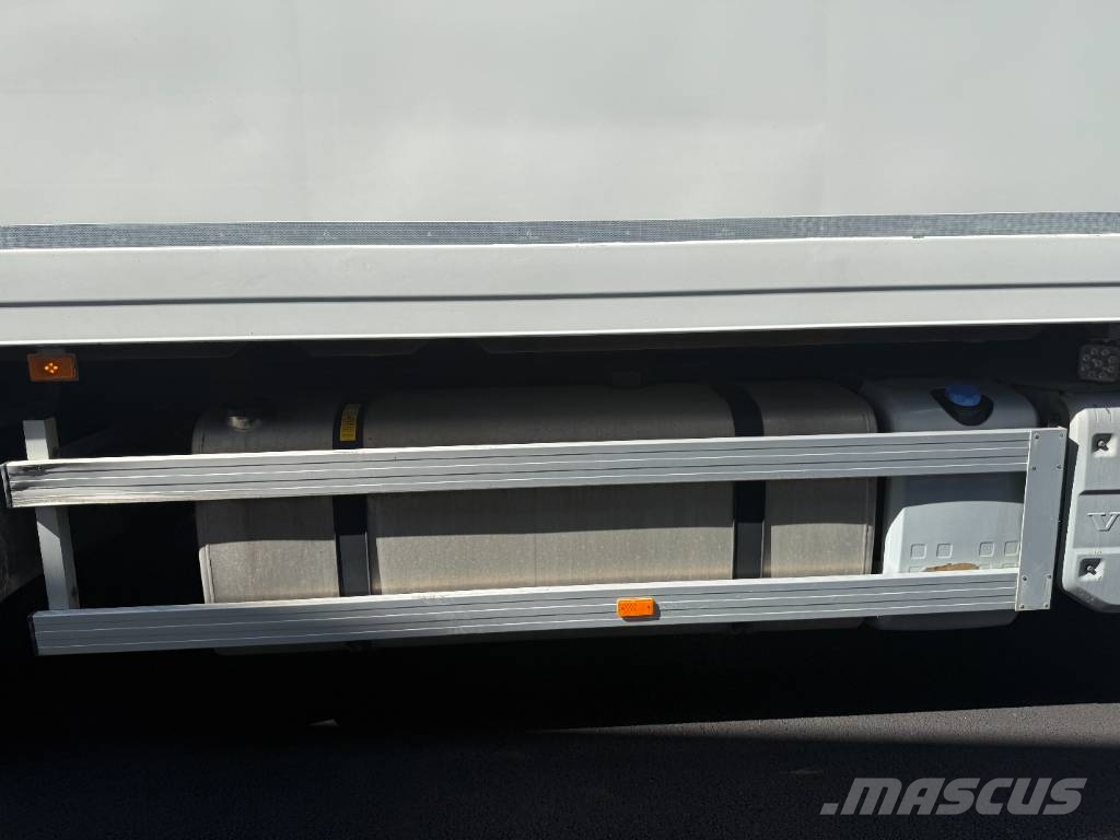 Volvo FH 540 6X2 Tovornjaki zabojniki