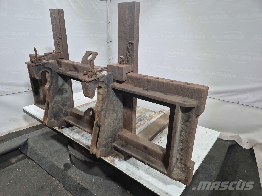 Ahlmann AZ 200 Palletvorkinstalatie Gafler