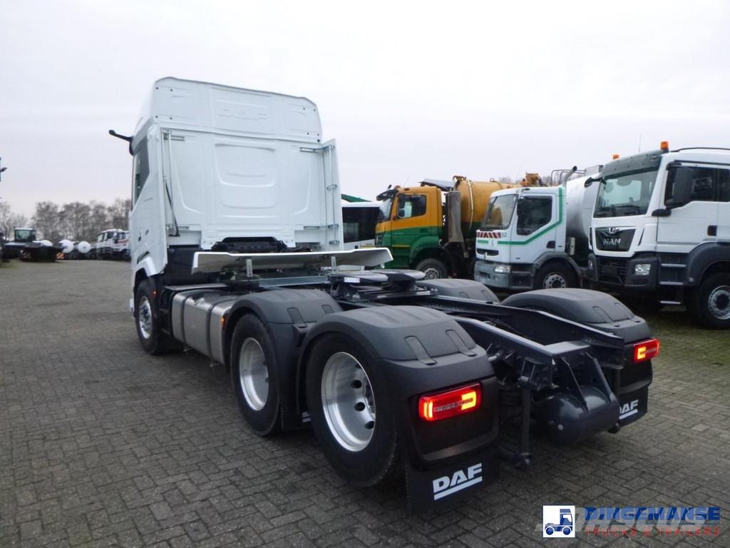 DAF XF 530 6X2 Euro 6 new/unused Çekiciler
