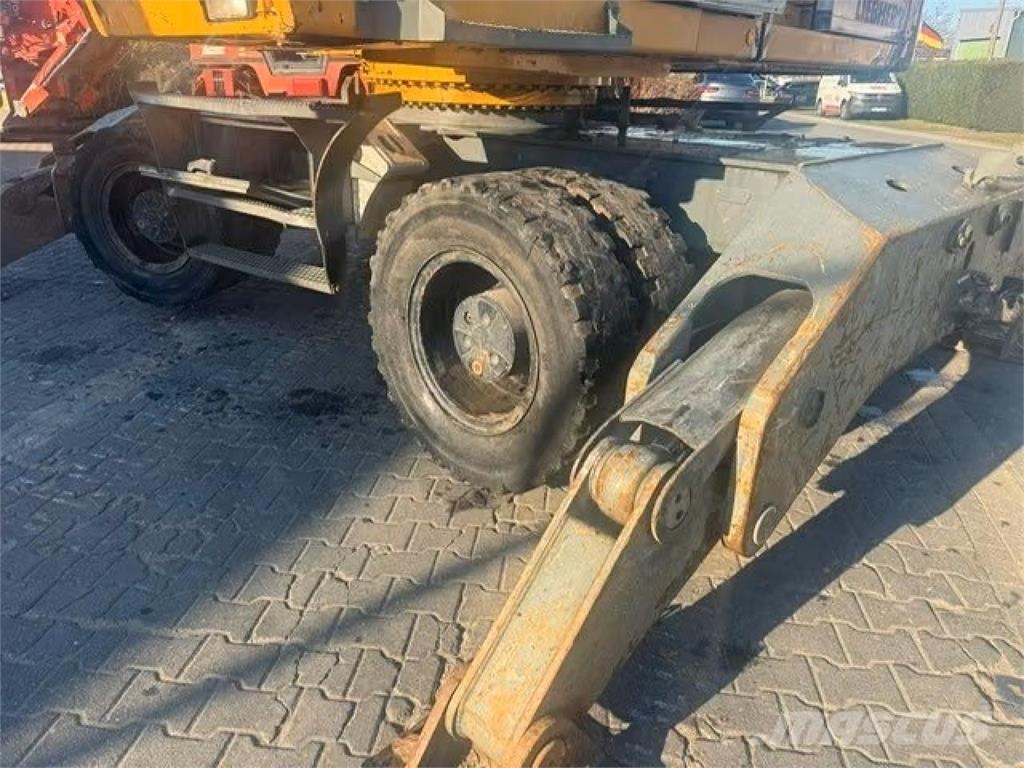 Liebherr A924 B Bagri na kolesih