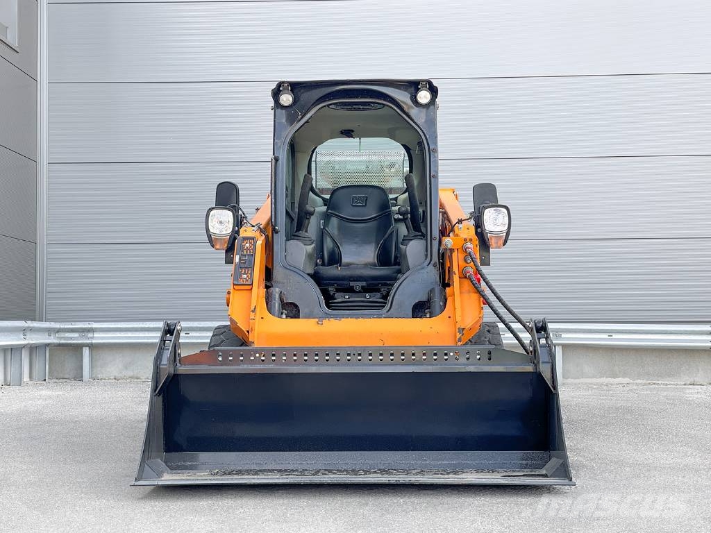 CAT 226D Schrankladers