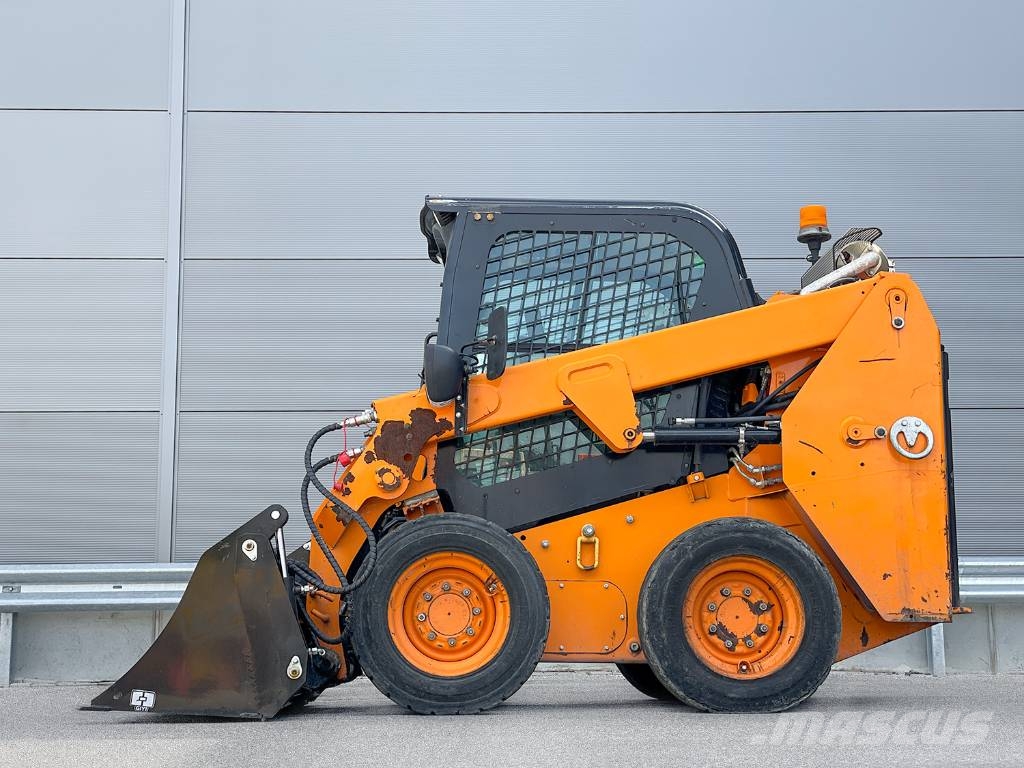 CAT 226D Schrankladers
