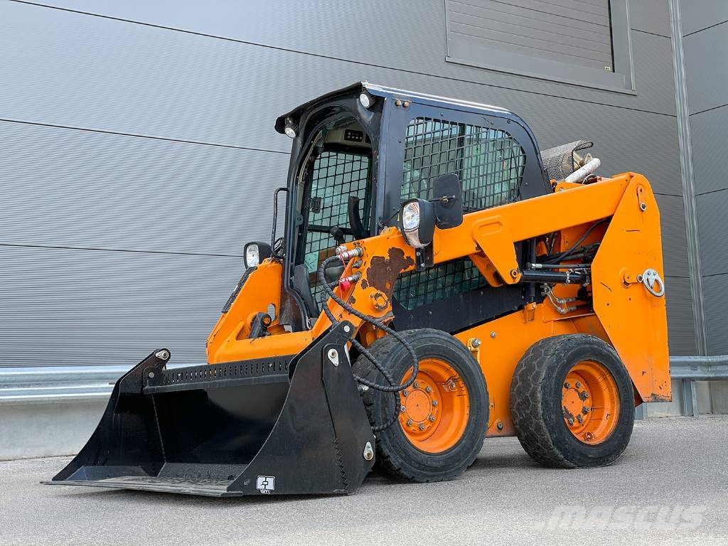 CAT 226D Schrankladers
