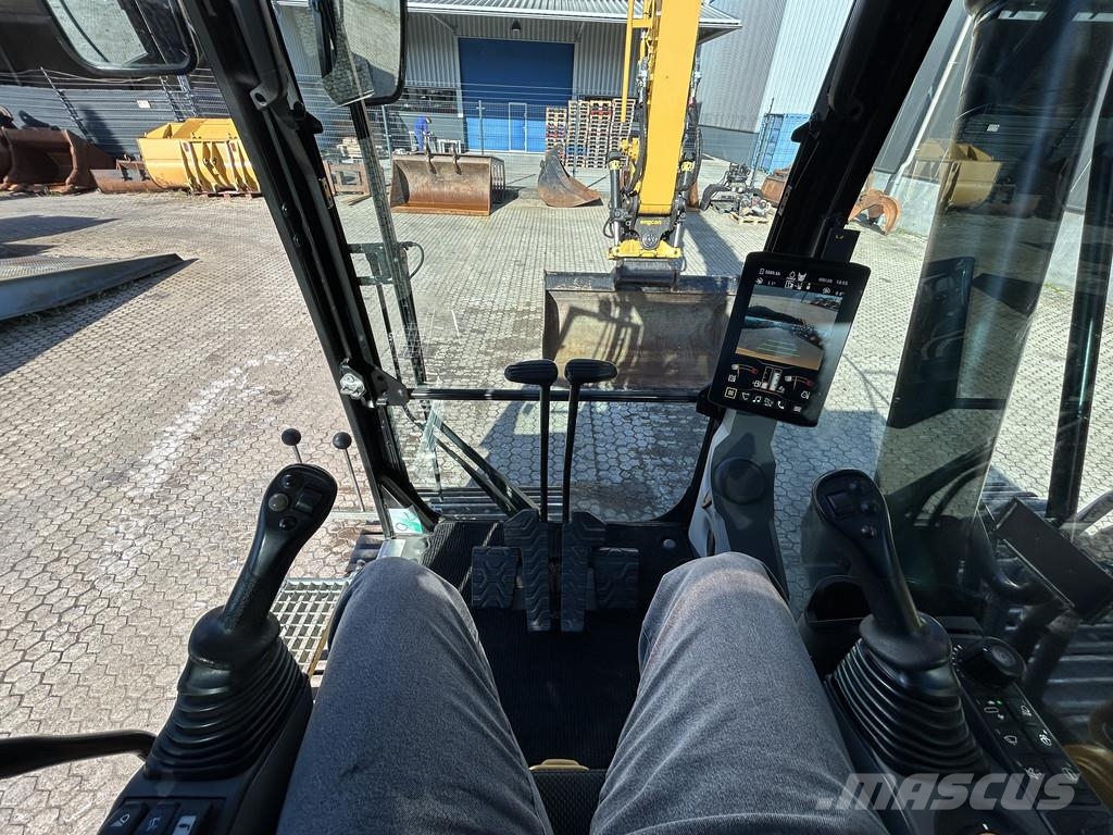 CAT 323-07 Bagri goseničarji